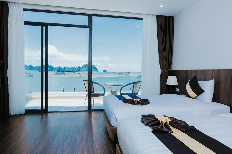 Sun Bay Hotel