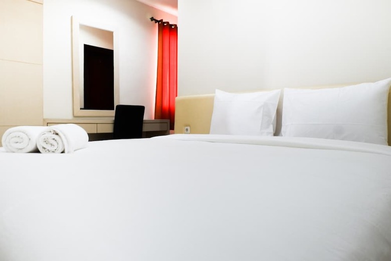 Comfy 1br Twin Tower Apartment