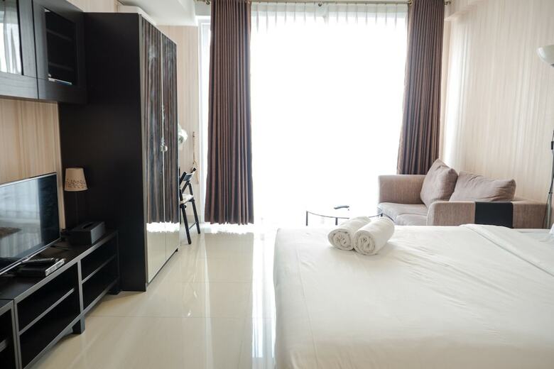 Classic Studio At Dago Suites Apartment