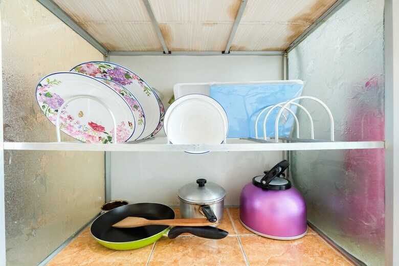 Simple 2br Green Pramuka Apartment