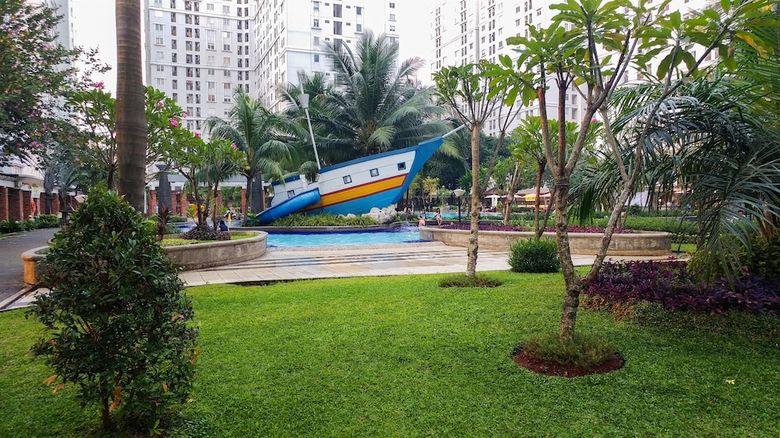 Spacious 3br At Green Palace Apartment