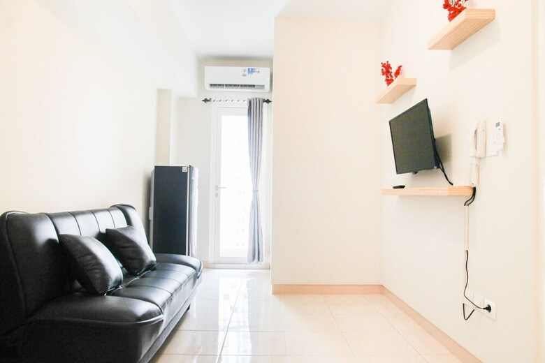 Simply Minimalist 2br The Springlake Apartment