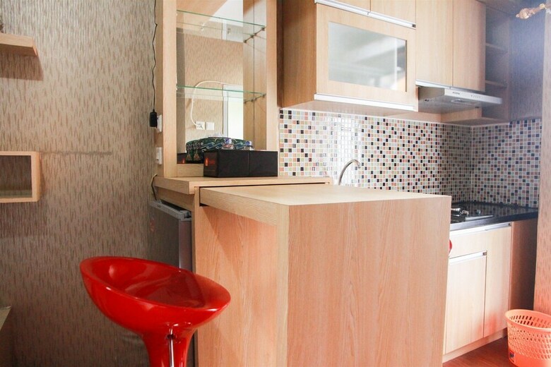 Comfortable Studio Kemang View Apartment