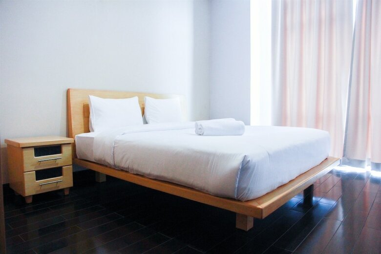Luxurious 4br Essence Dharmawangsa Apartment