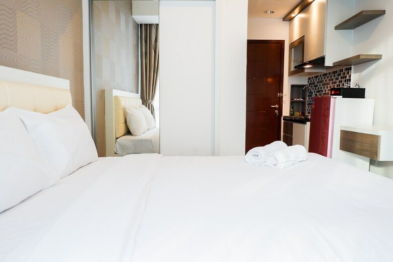 New Simple Studio Capitol Park Residence Apartment