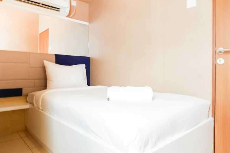 Cozy 2br Apartment With City View At Pavilion Permata