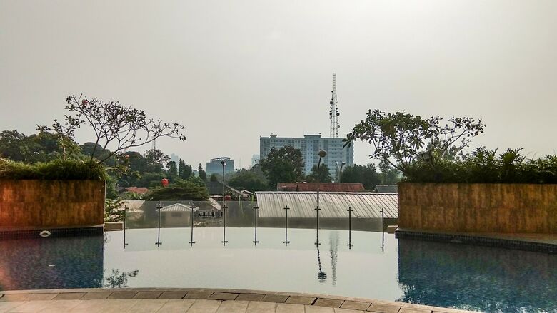 Bright Studio Apartment Serpong Greenview