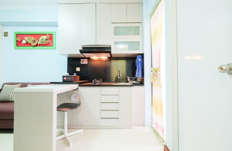 Artistic 2br Bassura City Apartment