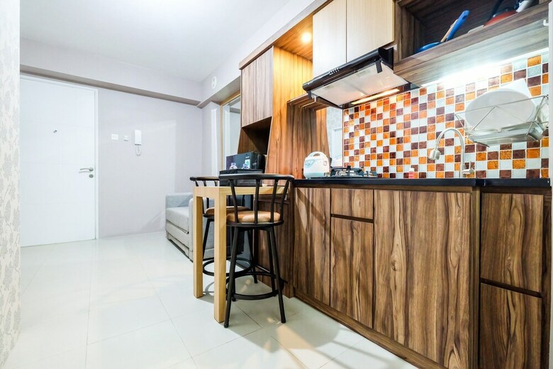 Classic 2br Bassura City Apartment