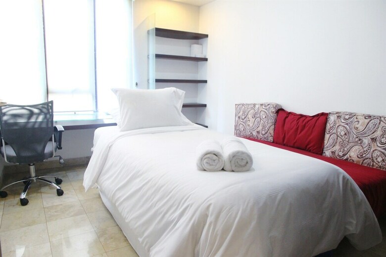 Spacious 2br Brawijaya Apartment