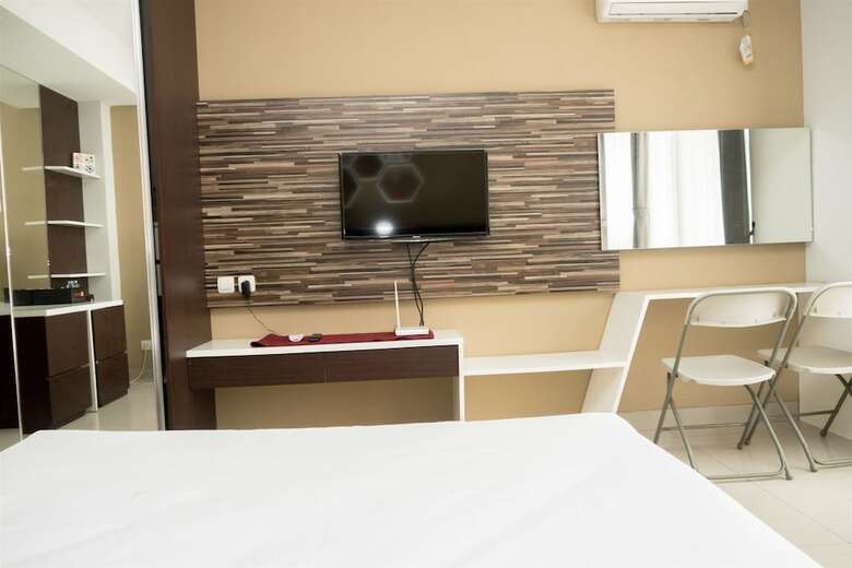 Spacious Studio Room Dago Suites Apartment Near Itb