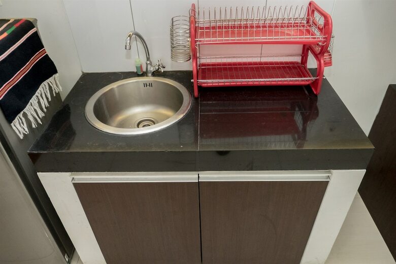 Spacious Studio Room Dago Suites Apartment Near Itb