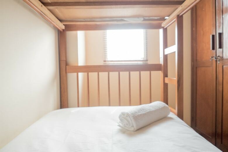 Ethnic And Comfy 2br The Suites Metro Apartment