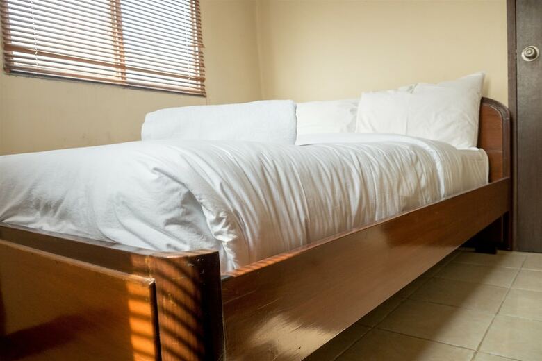 Ethnic And Comfy 2br The Suites Metro Apartment
