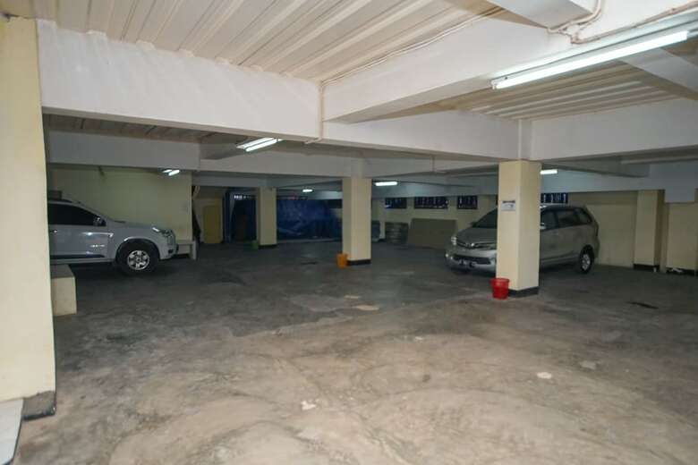 Hostal Oyo 322 Maleo Residence Palembang I