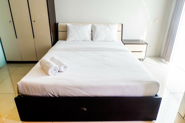Studio Suite Room At The Square Apartment