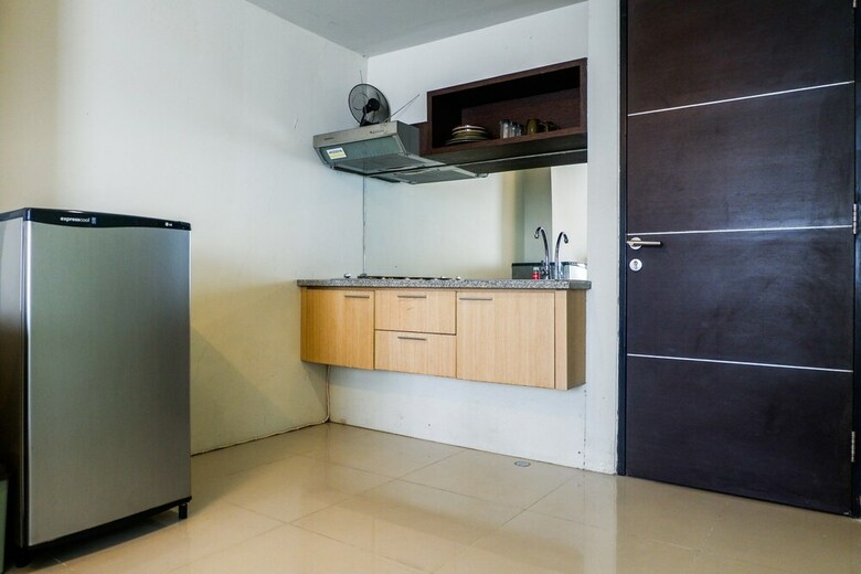 Studio Suite Room At The Square Apartment