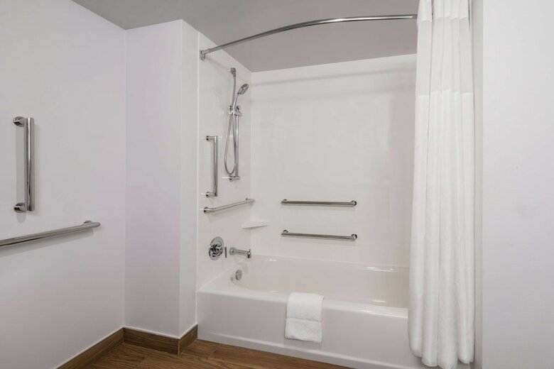 Hotel Hampton Inn & Suites Fort Wayne Downtown