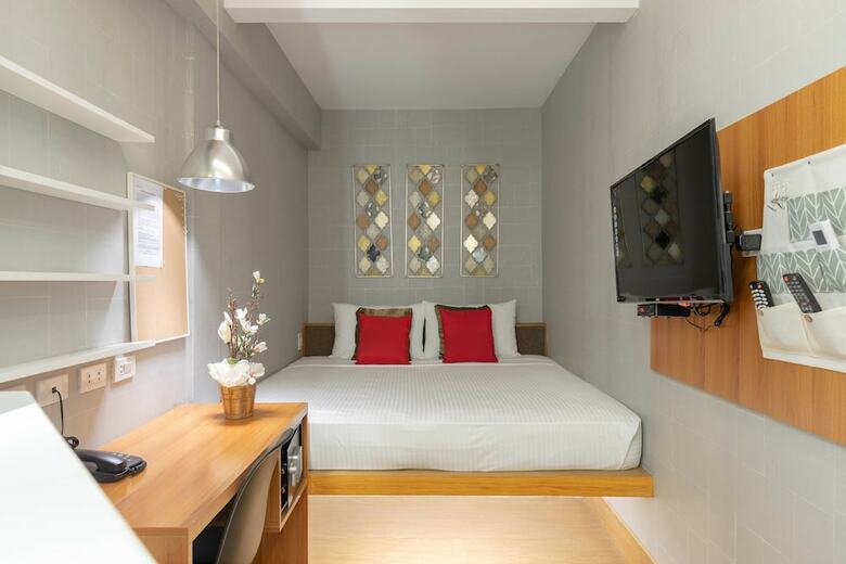 Hotel Zen Rooms Selah Pods Pasay