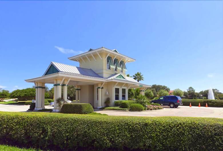 Hostal Hawks Cove - Six Bedroom Home
