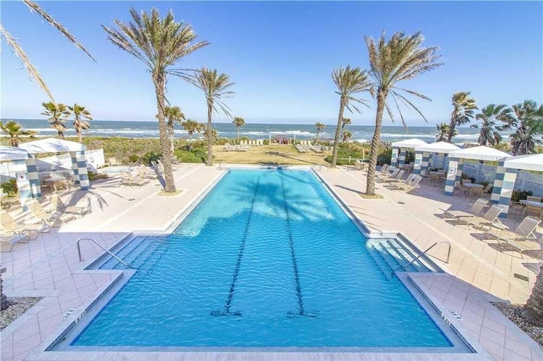 Hostal Hawks Cove - Six Bedroom Home
