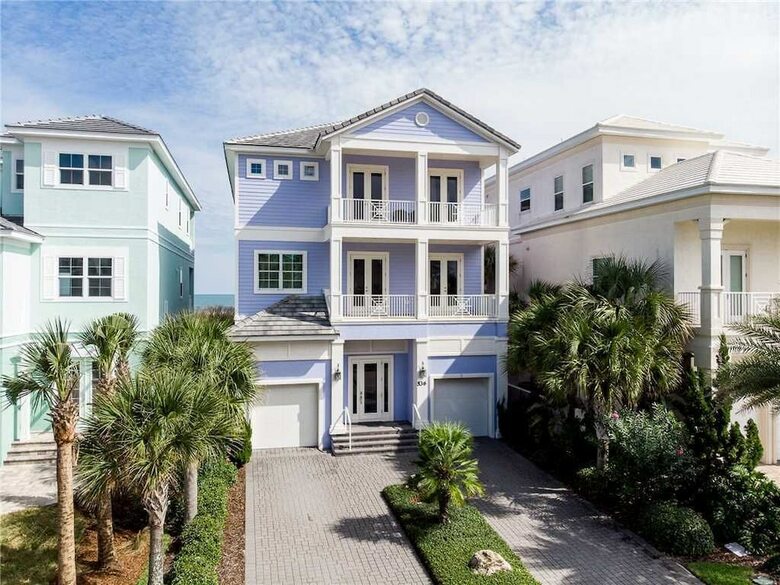 Hostal Sea Gem - Eight Bedroom Home