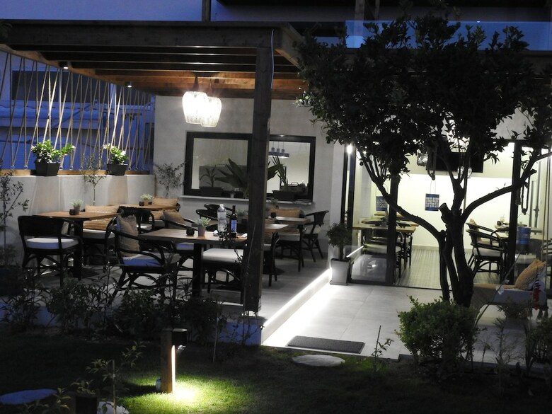 Hotel Nikos Ikies