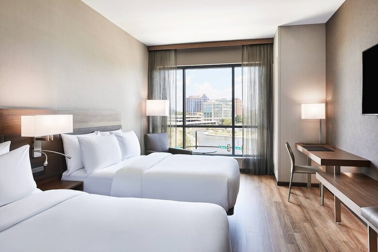 AC Hotel By Marriott Huntsville Downtown