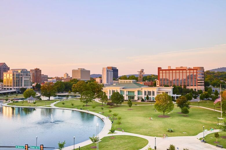 AC Hotel By Marriott Huntsville Downtown