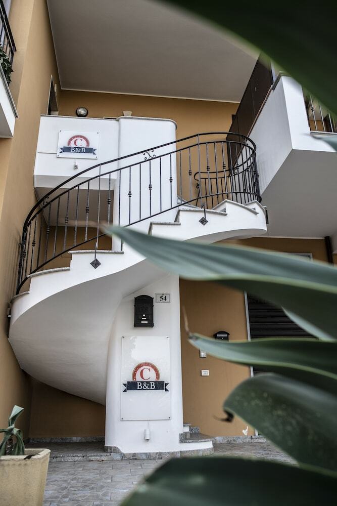 B&B Caravello
