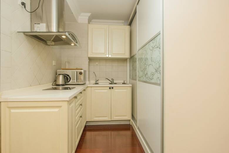 Laymayrest Service Apartment