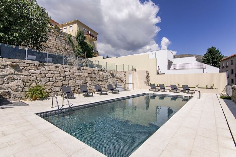 Bed & Breakfast Casa Das Muralhas