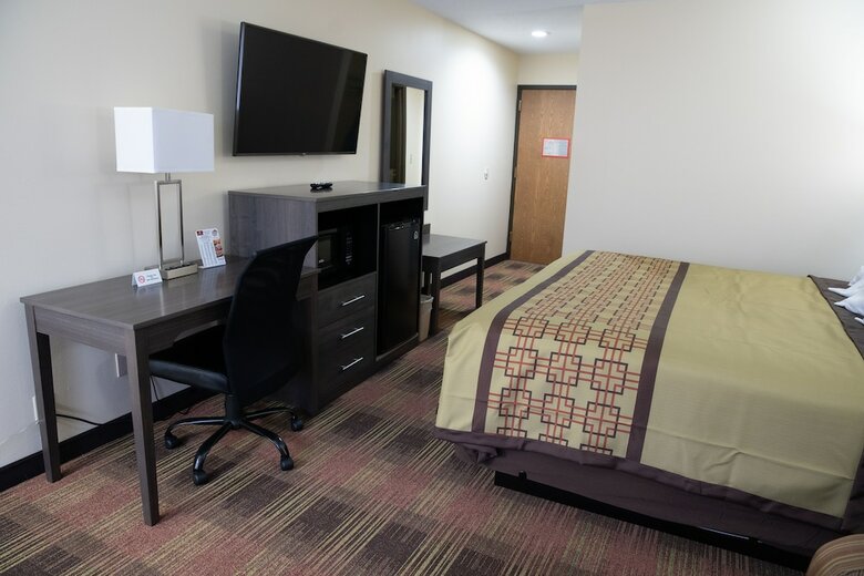 Hotel Courtyard Inn And Suites