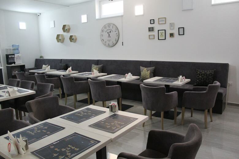Bed & Breakfast Garni Hotel 11tica Dm