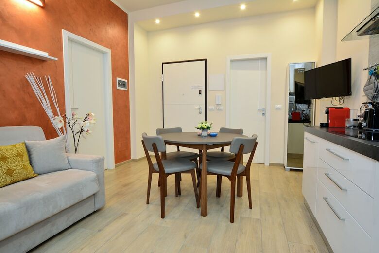 La Dotta Apartments