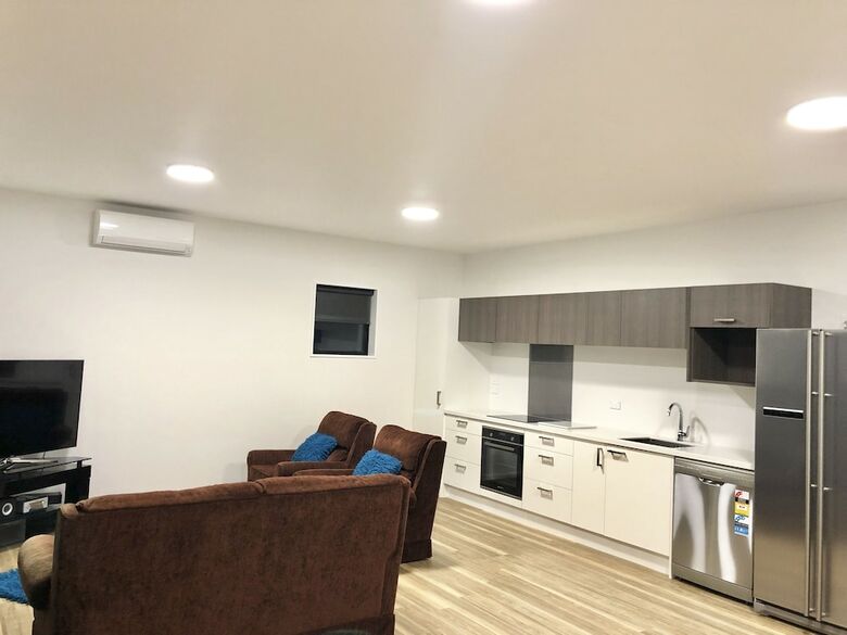 Hotel Claud9 Suites