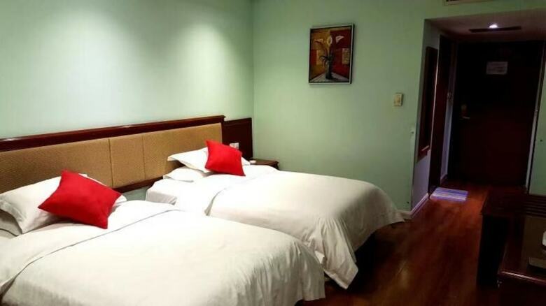 Dongfang Hotel