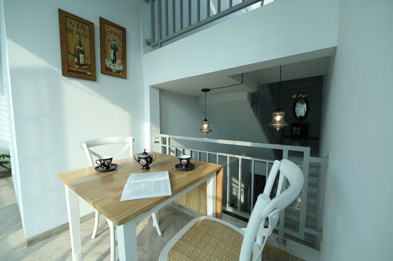 Hotel Nest Residence
