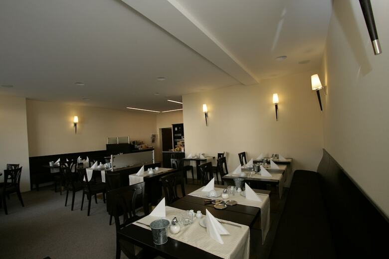 Hotel �nnchen Garni
