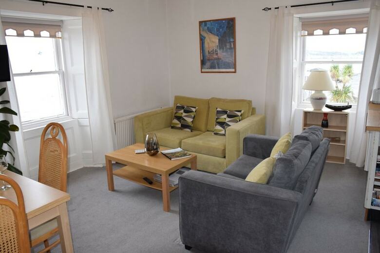 Apartamentos One Marine Place