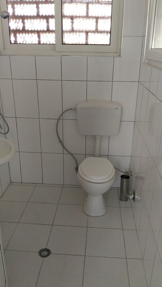 Hostal Bulldog Hostel & Club