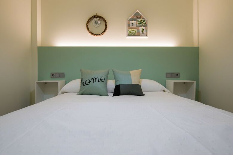 Apartamentos Midhouse Le�n