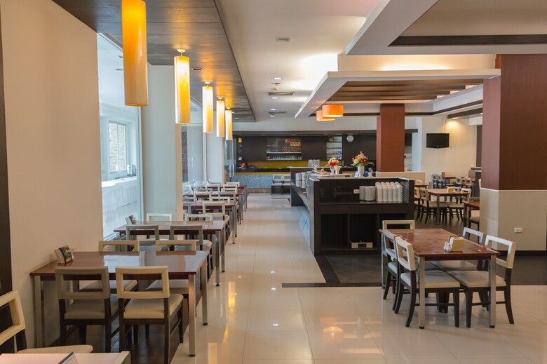City Park Hotel