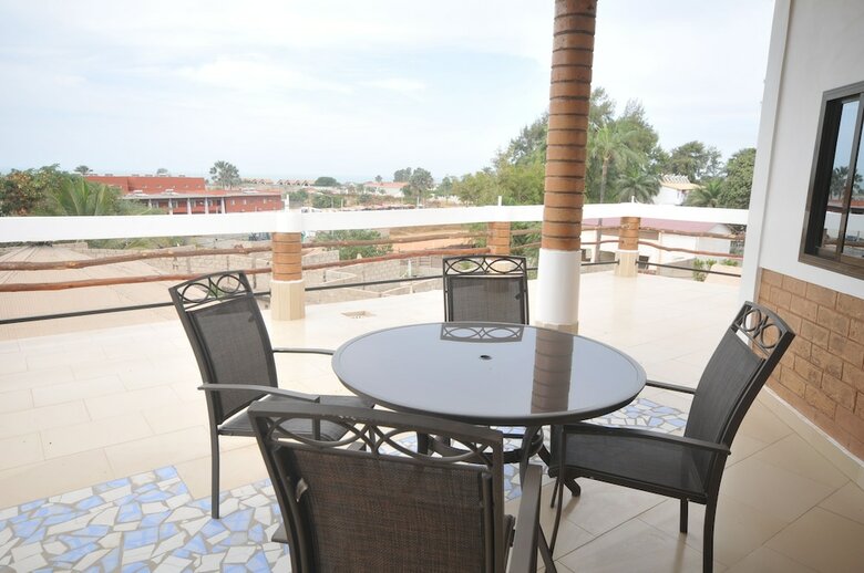 Aparthotel Hypolink Village