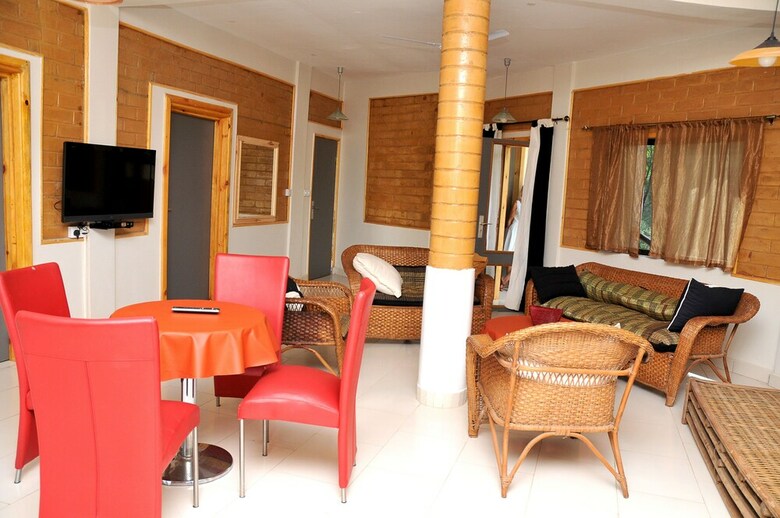 Aparthotel Hypolink Village