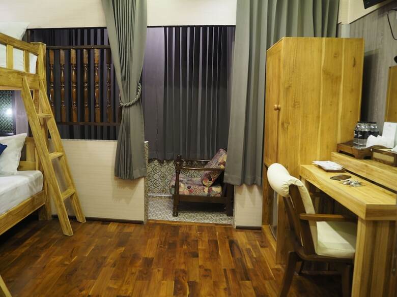 Sleep Walker Hotel Nawarat Bridge