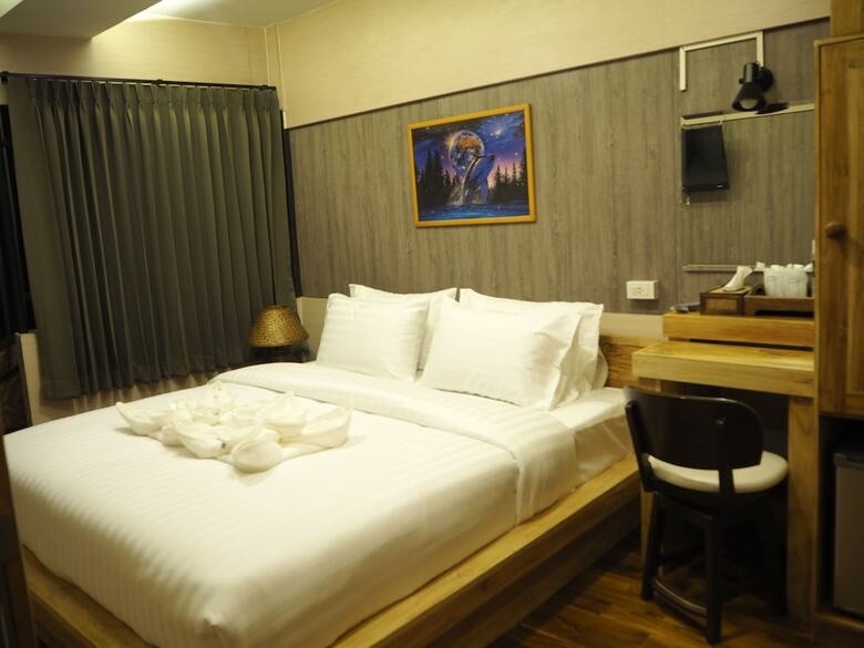 Sleep Walker Hotel Nawarat Bridge