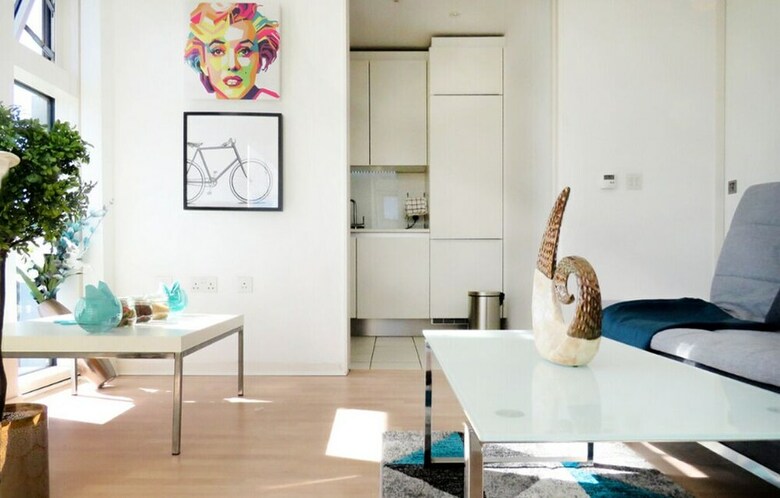 Apartamentos Tudors Esuites - Great View Cube Studio