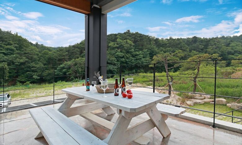 Some Spring Day Pension