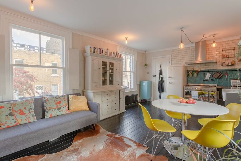 2 Bedroom Apartment Near Queens Park